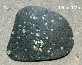 フズリナ化石入り 花器 バイカラーサファイア プリンセスカット スリランカ産 0.26ct