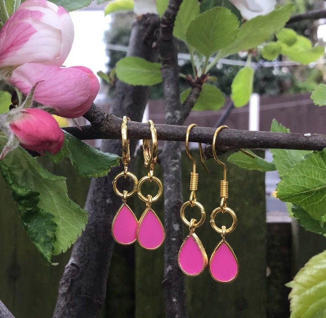 Boucles D'oreilles émail Noir à Motif Fleur (pivoine, Camélia, Orchidée) - Rétro, Neuves Avec étiquettes