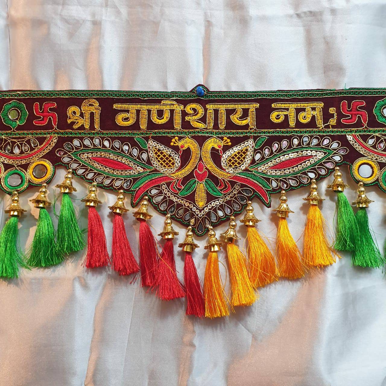 Home Decorative Handicraft Traditional Design Door Hanging