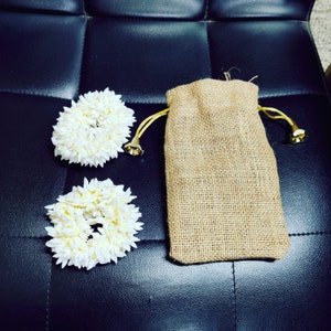 Wedding Gajra, Scrunchie Gajra Bracelet, Hand Gajra, Indian Wedding Floral Jewelry Gajra, Mogra Gajra, Elastic Gajra pack of 2 in jute bag