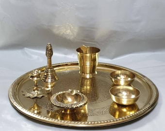 Zestaw do Pooja Thali z indyjskiego mosiądzu: talerz na Diwali Aarti, 8 elementów