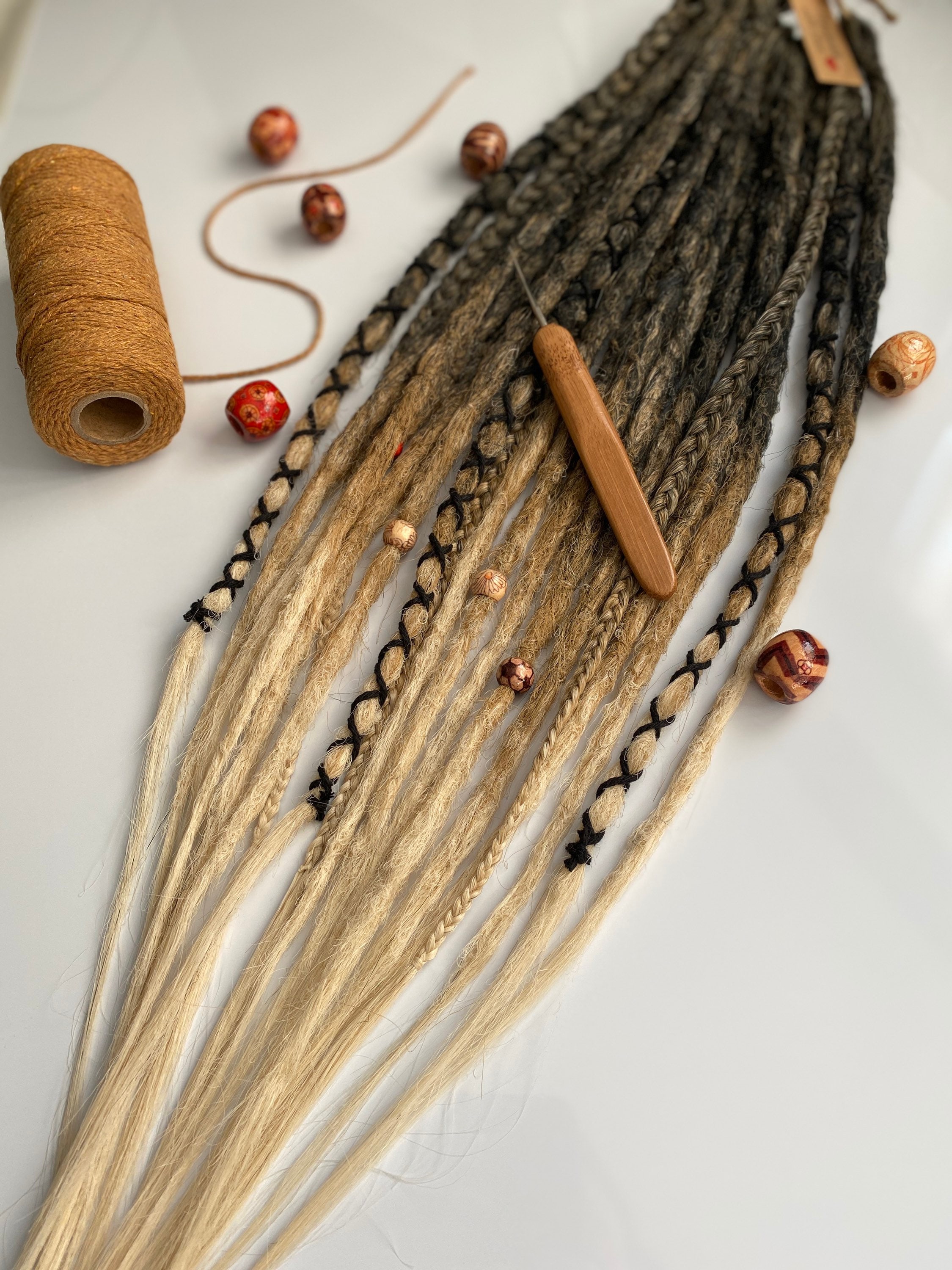 Lounoke 24 In 30 Strands Boho Braid Dreadlock Extensions, 613 Blonde Synthetic Curly Dreads Extensions With Box Braid, 100% Handmade Dreads Hippie Style Dreadlocks For Woman - Foto 5