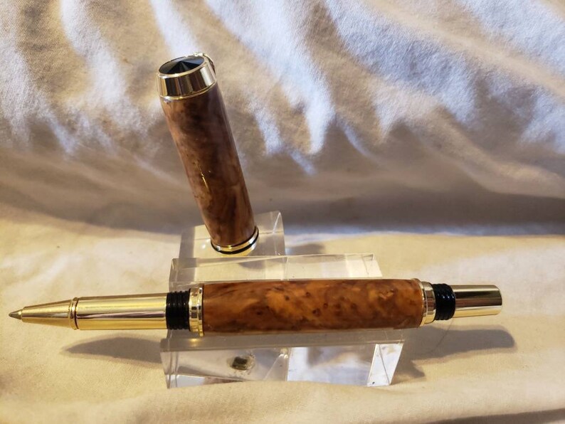 Beautiful Olive Burl Rollerball Pen!
