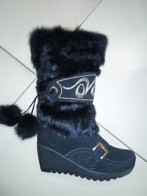 Women's Natural Rabbit and Suede Fur Boots Mukluks Yeti 