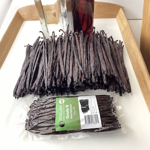 Vanilla Beans Grade B Tahitiensis by FITNCLEAN Vanilla | Fresh 5&quot;-6&quot; NON-GMO Natural Raw Whole Pods for Extract and Cooking.