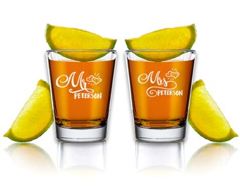 mr and mrs shot glasses,customize shot glass wedding shot glasses, 1.75 oz shot glasses,wedding favor, couple shot glass ,anniversary gift