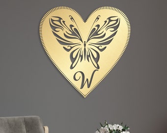 Personalized Heart Butterfly Metal Wall Art – Custom Gold Initial Wall Sign for Women’s Gift, Bedroom or Living Room Elegant Decor