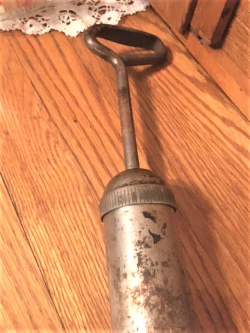 Grease Gun Vintage Alemite Vintage Tool Etsy