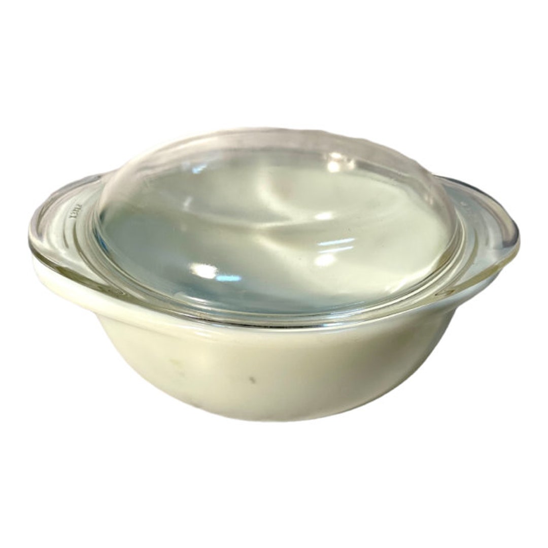 Pyrex White Round One Quart Casserole Covered Dish 022 With Clear Domed ...