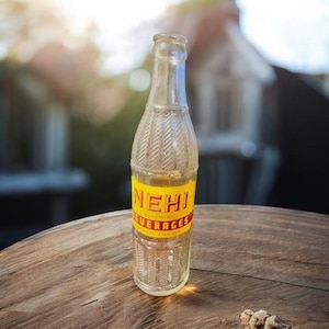 Vintage Nehi Beverage Glass Bottle 12 Fl Oz Design Patd 1925 Salisbury N.C., Collectible Bottle (DB)