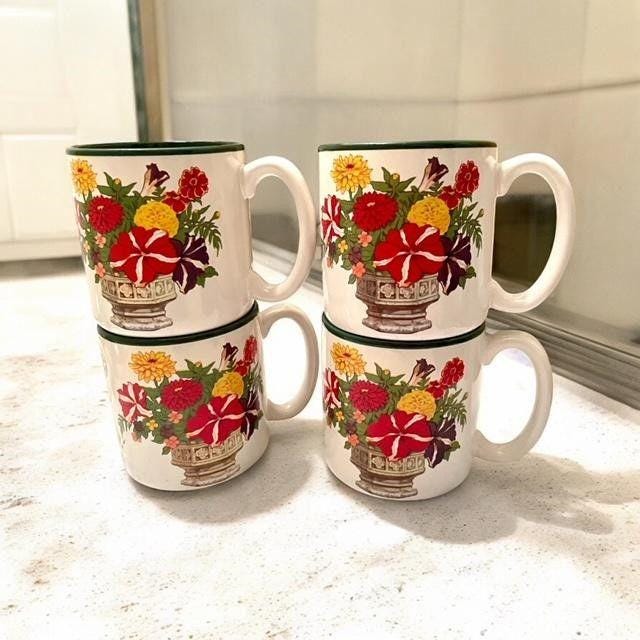 Vintage Potpourri Press Garden Classics Floral Coffee Mugs (4) Shao Wei Liu 1993, Coffee Bar