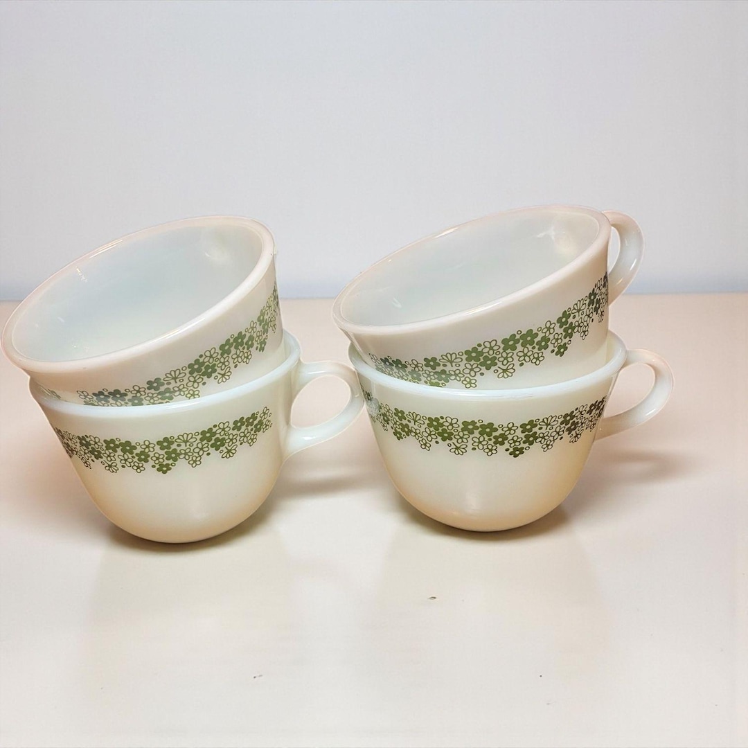 Pyrex G2 Vintage Pyrex Spring Blossom Crazy Daisy Milk Glass Teacups (set of 4 ...