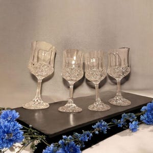 Vintage Fascination by Cristal De Flandre Set Of 4 Vintage Crystal Cut Wine Glasses, Barware (V3)