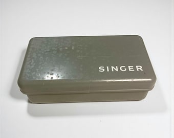 Vintage Singer Sewing Machine Accessories Kit with Case