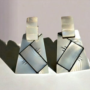 Vintage Mother of Pearl Inlay Geometric on Resin Pierced Earrings, Doorknocker Style, Vintage Jewelry (A109)