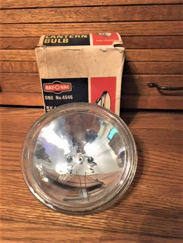 Ray o vac 4546 Sealed Beam Lantern Bulb in Original Box Etsy