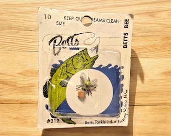 Vintage Betts Bee Fly Fishing Lure #212, Size 10 (36) Vintage Betts Bee Fly Fishing Lure #212, Size 10 (36)