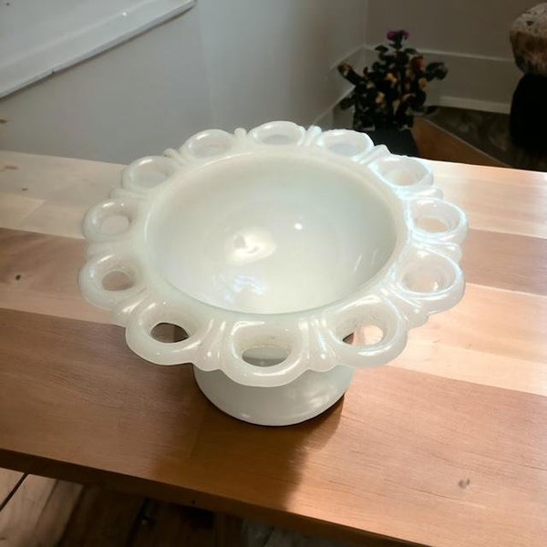 Vintage Milk Glass Lace Edge Pedestal Small Candy Dish 5", Glassware, Collectible Glass, Serveware