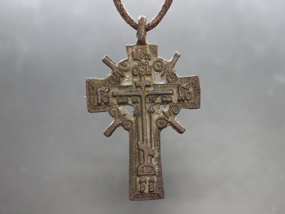Ancient Medieval Celtic Cross Pendant. Ancient cro