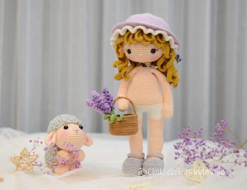 MARY e l'agnellino Schema per bambola all'uncinetto Bambola Amigurumi PDF English, Français immagine 8