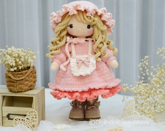 ROSIE The Maid Gehaakt poppatroon Amigurumi-pop PDF English, Français, Nederlands, Español