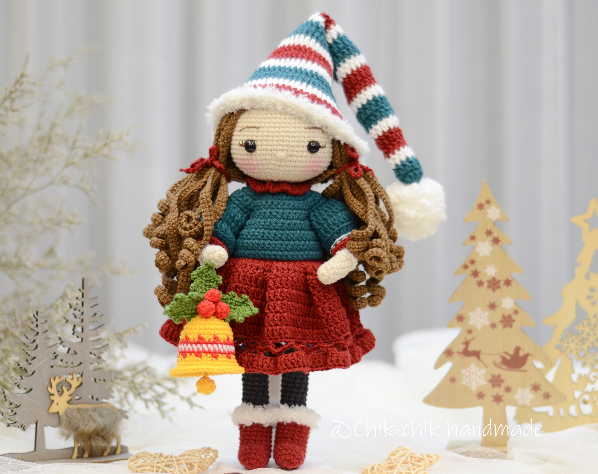 Christmas Doll Crochet Pattern Amigurumi Doll Pattern BELLA Christmas Doll PDF English Francais Deutsch Espanol Nederlands Italiano Etsy