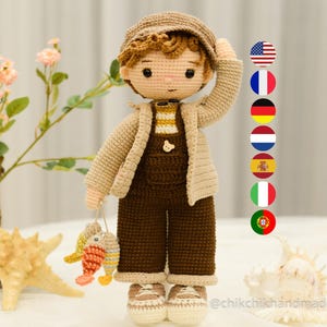 Crochet Boy Doll Pattern, TOMMY The Fisher Amigurumi Doll (PDF Tutorial in En/Fr/De/Esp/Nl/It/Br)