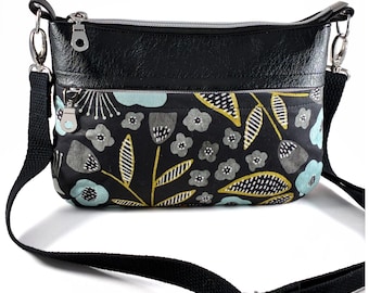 Crossbody Bag Cute Floral Zipper Closure Summer Mini Bag Black