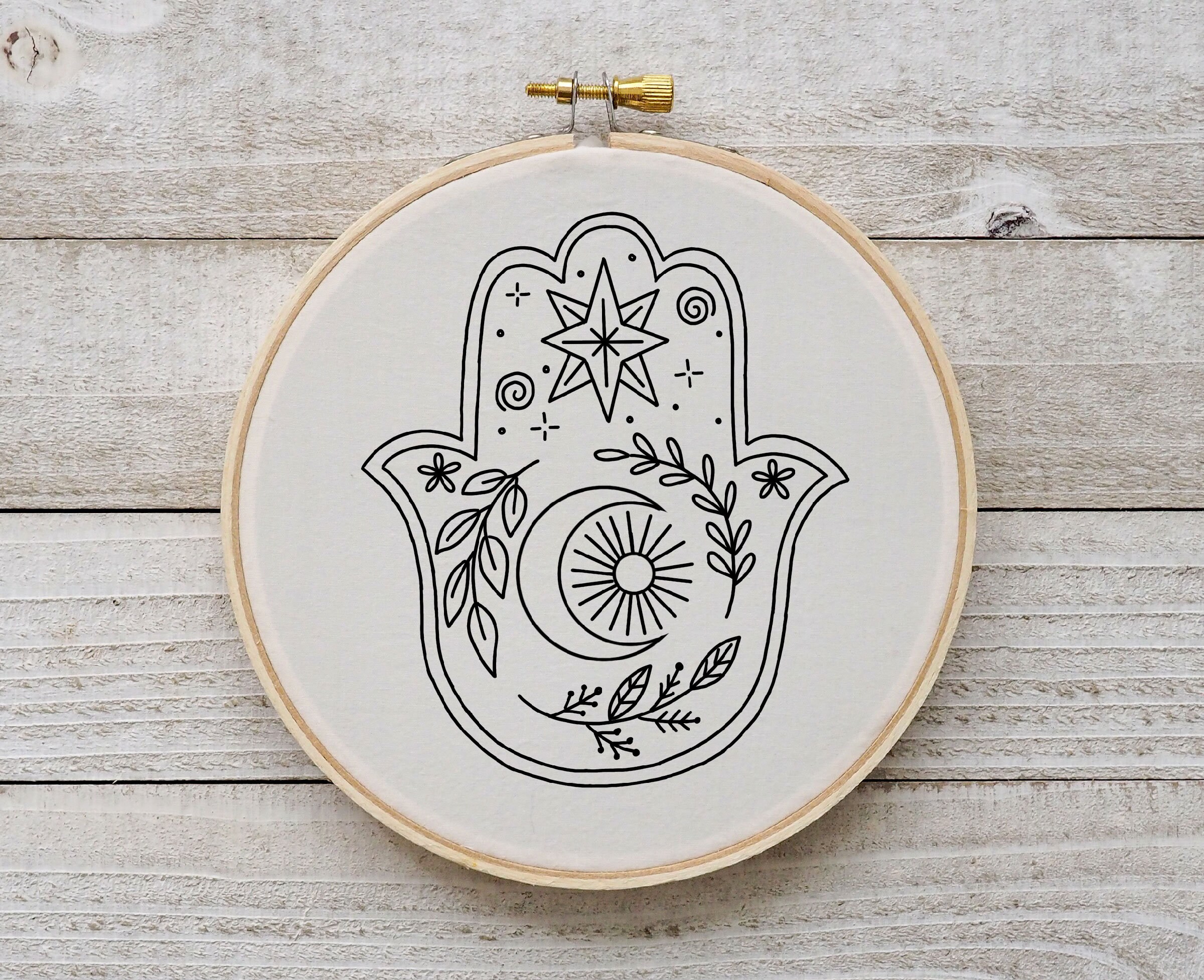 【amour様】planet3rd hand embroidery best Night Sky #3 Embroidery Hoop Art With Saturn, the Moon and a