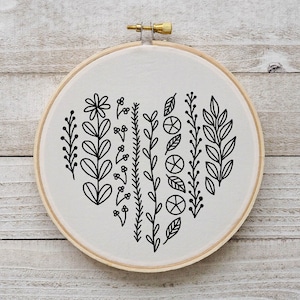 愛の手刺繍パターン 愛の花の刺繍 バレンタインの手刺繍パターン 愛のサンプラー刺繍 PDF