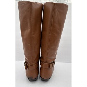 Vtg 80s Brown Camel Leather Slouch Boots Flat Heel Under Knee Size 8 1/2 image 5