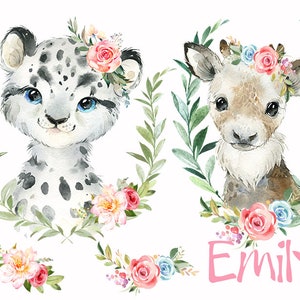 Könnte beinhalten: Aquarell-Illustration eines Schneeleoparden und eines Rehs mit Blumenkränzen um den Kopf. Der Name "Emily" ist in Rosa unter dem Reh geschrieben.
