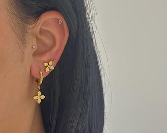 2 x 18K Gold Crystal Clover Hoop and Stud Earrings Set, Four Leaf Flower