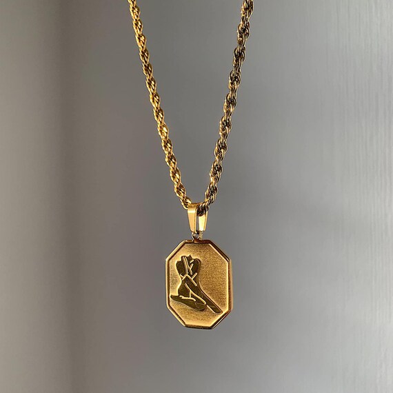 Woman body necklace discount