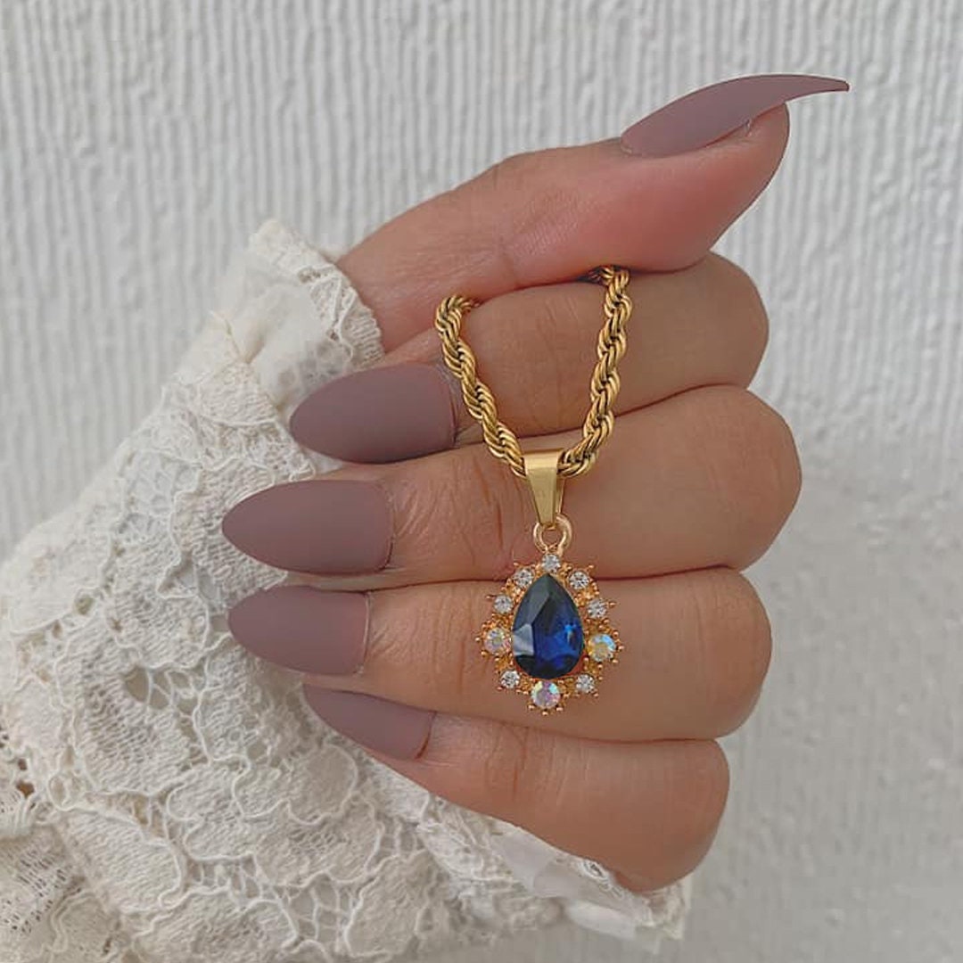 DUCHESS. Blue Crystal Teardrop Pendant Necklace Gold Rope Etsy