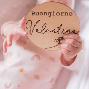 Carte prénom en bois personnalisée – Annonce de naissance – Accessoire photo bébé image 5