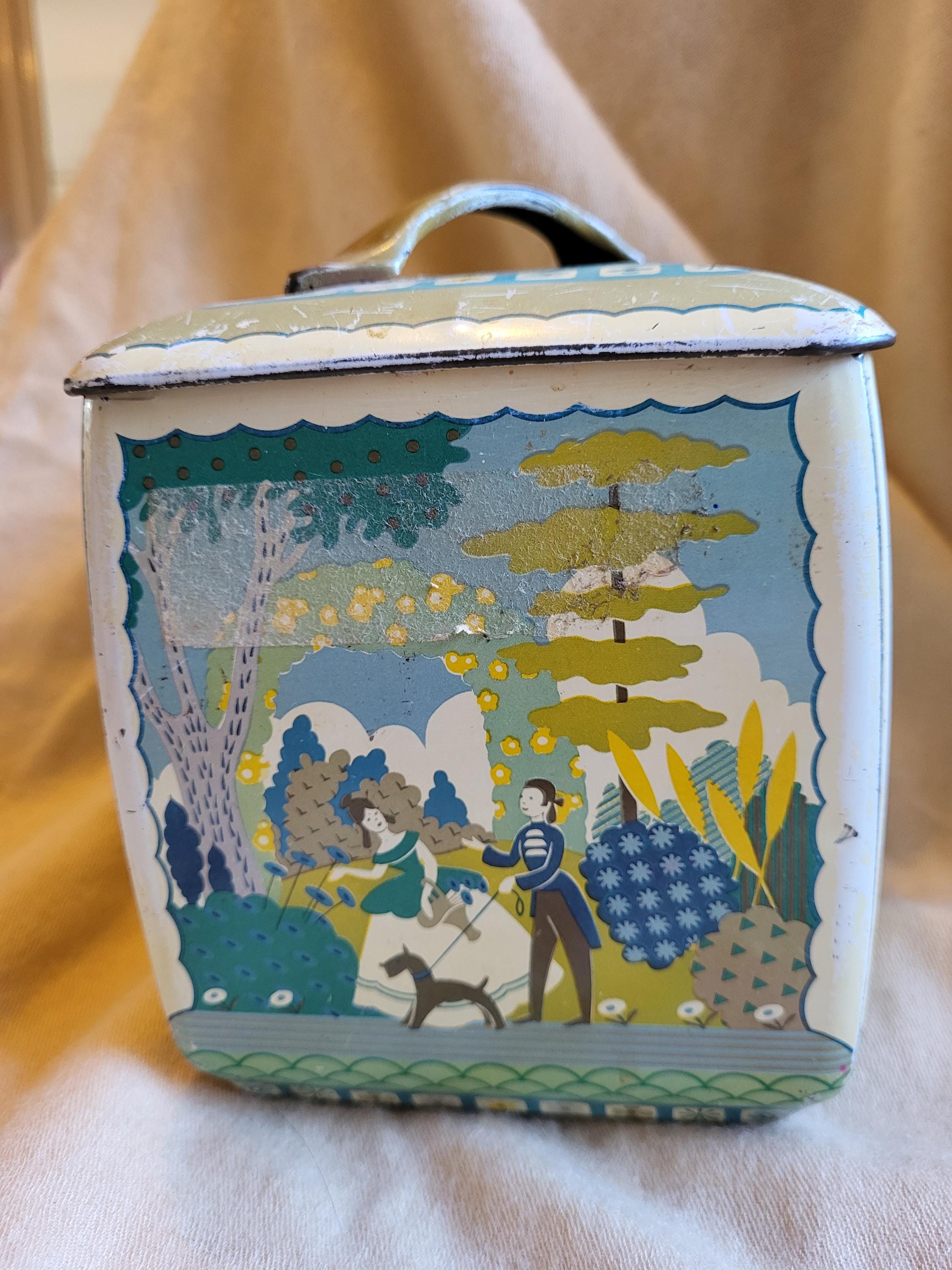 vintage Cadburys art Deco biscuit tin