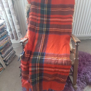Vintage,  Tartan picnic blanket made of 100% wool.