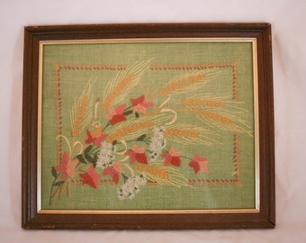 Sunbonnet Girl Embroidery Stamped Crewel Work Embroider Vintage C 1970s Needlework Project Kit Pillow Front or Framed Child/'s Bedroom Decor