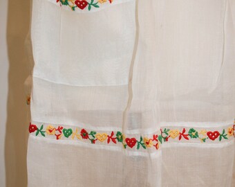 1950 年代のヴィンテージ ハートと花の刺繍入りシアーエプロン - Etsy 日本