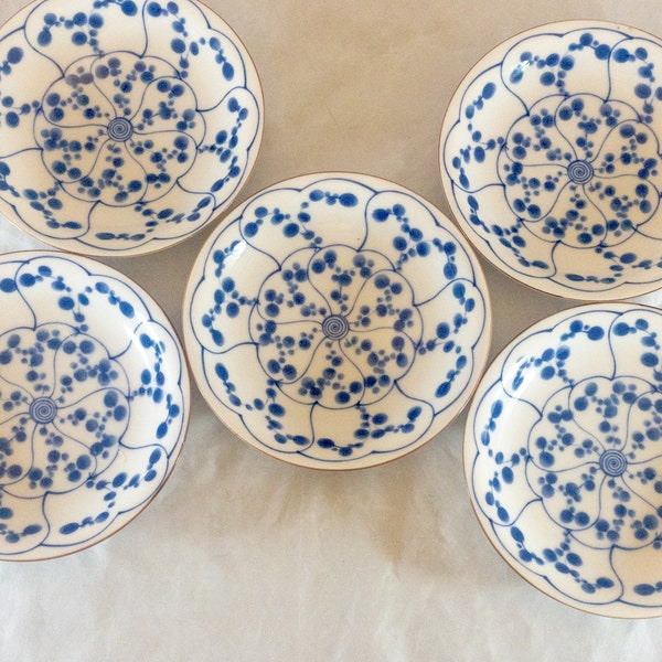 Vintage Set of 5 Blue and White Asian Shallow Bowls