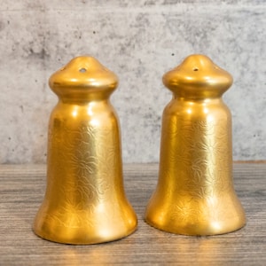 Vintage Pickard 24K glazed salt and pepper Shakers