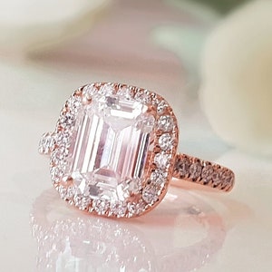 2.50CT Emerald Cut Diamond Engagement Ring, Diamond Halo Engagement Ring, 2 Carat Emerald Cut Diamond Ring, CVD Diamond Ring, IGI Certified