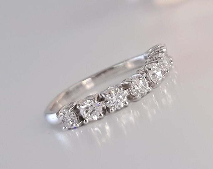 Certified 0.65 Carats Round Brilliant Cut CVD Lab grown Diamond wedding band