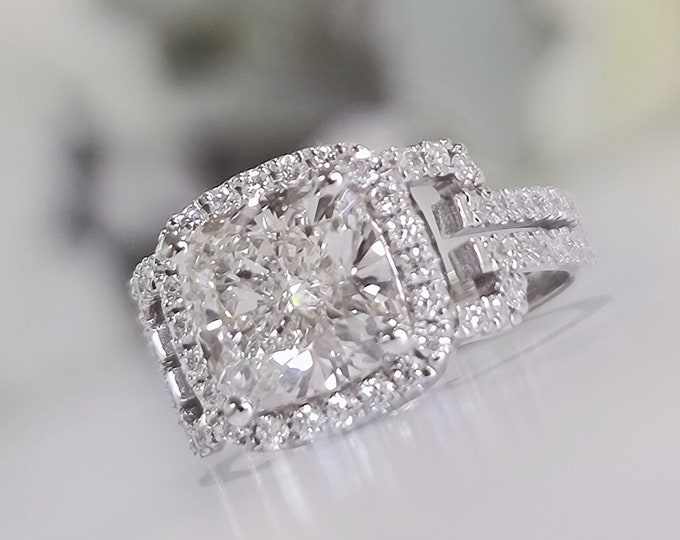 3.75CT Cushion Cut Lab Diamond Ring, 3CT CVD Center, IGI Certified E/F VVS, 14K 18K or Platinum, Ethical Luxury Engagement Ring, Halo Rings