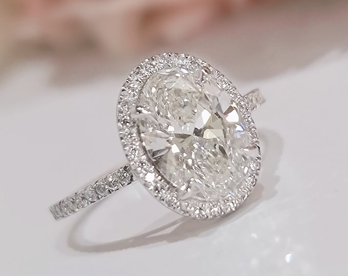 2.50CT Oval Lab Grown Diamond Engagement Ring – IGI Certified E VVS, CVD Diamond, Custom 14K Gold, Eco Friendly, Ethical Wedding Ring