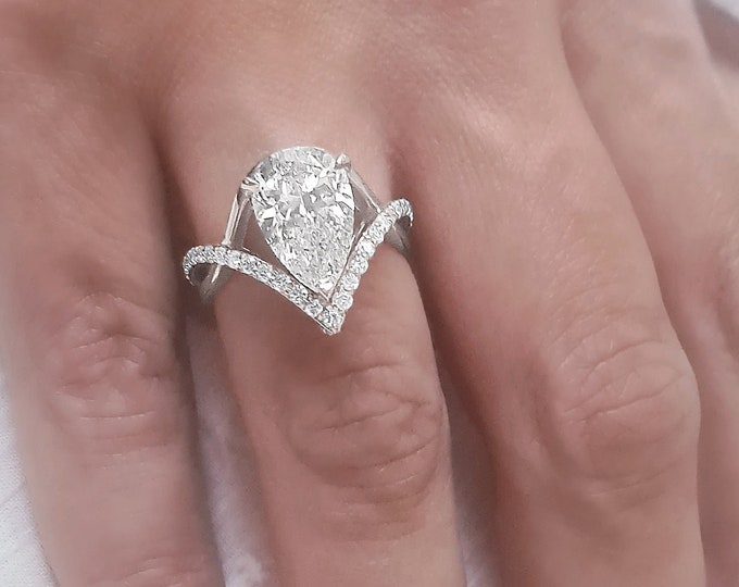 Pear Cut Lab Diamond Ring, 3.50CT Total, 3CT CVD Center, IGI Certified, E/F VVS, 14K or 18K Yellow, Rose, White Gold, Platinum, Luxe Ring