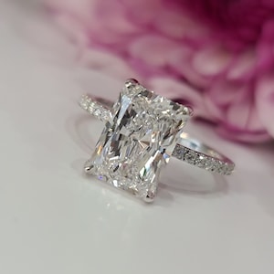 ラディアント カット 3ct F VS1 CVD ラボ グロウン ダイヤモンド IGI 認定、14K ホワイト ゴールド、隠れたハロー、3CT エロンゲート ラディアント カット、ラボ グロウン ダイヤモンド リング