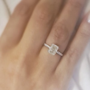 2CT F VS1 Radiant Cut, IGI Certified, 2 Carat Radiant Diamond Engagement Ring, CVD Lab Grown Diamond Ring, Lab Grown Diamond Engagement Ring