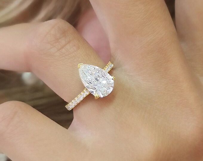 2.3CT Pear Cut Lab Diamond Ring, 2CT CVD Center, IGI Certified E/F VVS, Teardrop Engagement Ring, 14K 18K Platinum, Ethical Luxury